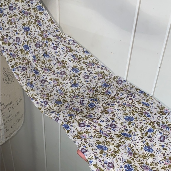 For Love And Lemons, Cropped long sleeve top - Picture 2 of 6